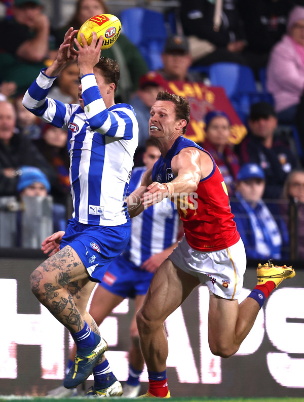 AFL 2025 Round 09 - North Melbourne v Brisbane - A-59427532