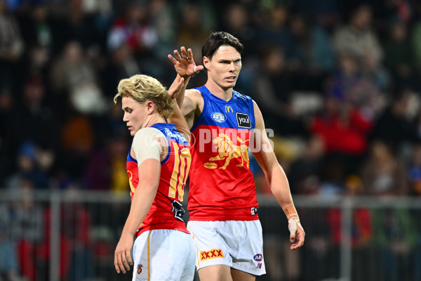 AFL 2025 Round 09 - North Melbourne v Brisbane - A-59427552
