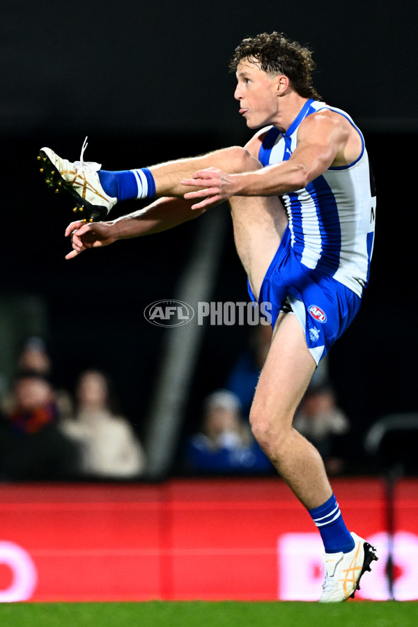 AFL 2025 Round 09 - North Melbourne v Brisbane - A-59429861