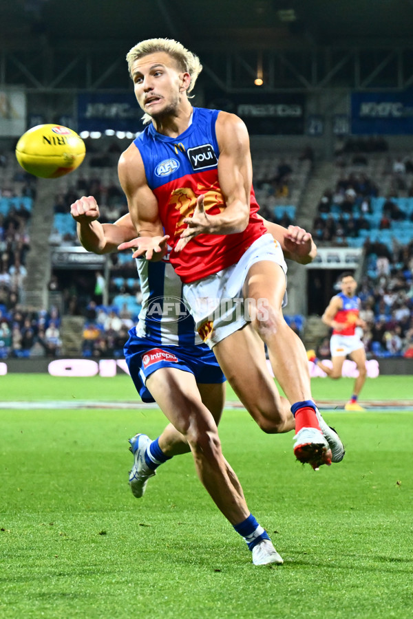 AFL 2025 Round 09 - North Melbourne v Brisbane - A-59429863