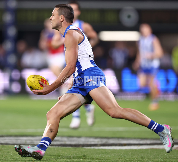 AFL 2025 Round 09 - North Melbourne v Brisbane - A-59429985