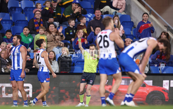 AFL 2025 Round 09 - North Melbourne v Brisbane - A-59433052