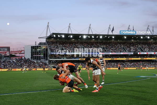 AFL 2025 Round 09 - Geelong v GWS - A-59438526