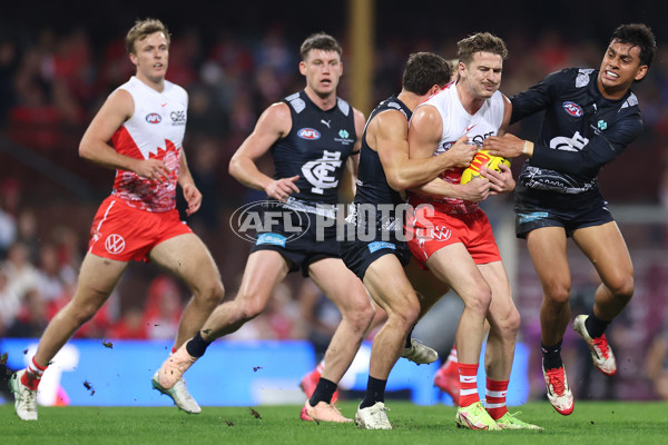 AFL 2025 Round 10 - Sydney v Carlton - A-59478367