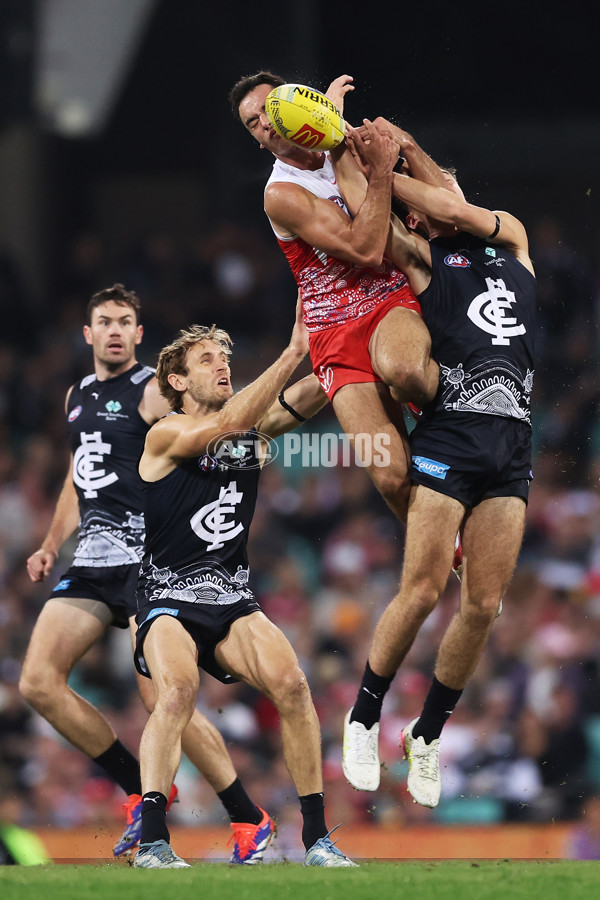 AFL 2025 Round 10 - Sydney v Carlton - A-59478376