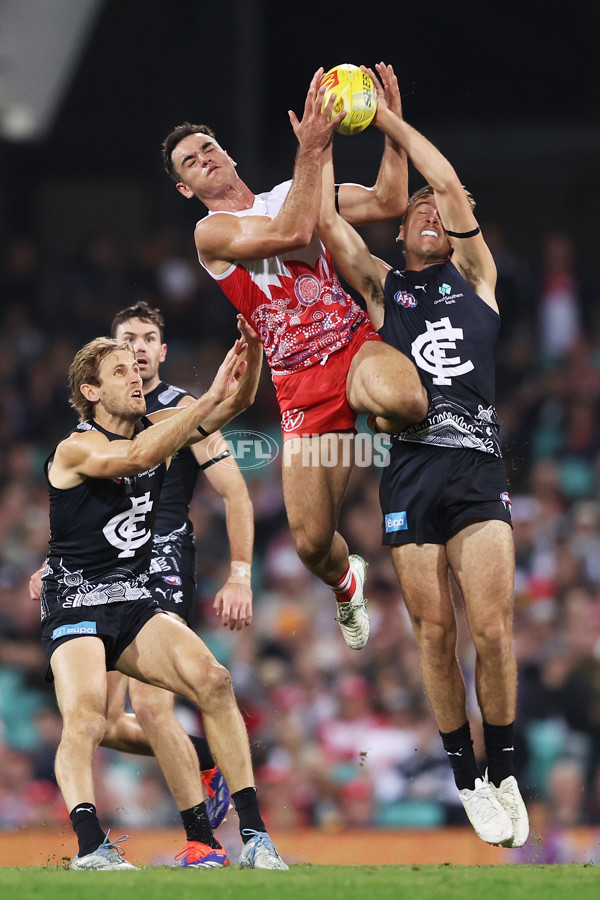 AFL 2025 Round 10 - Sydney v Carlton - A-59478377