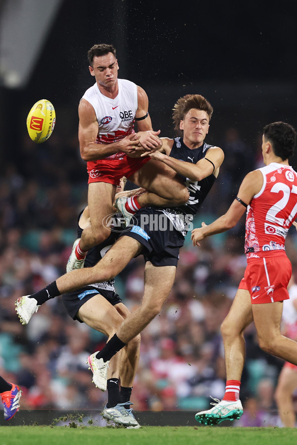 AFL 2025 Round 10 - Sydney v Carlton - A-59478378