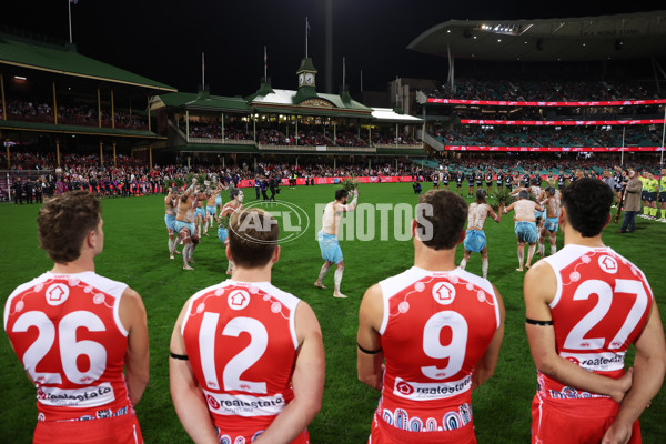 AFL 2025 Round 10 - Sydney v Carlton - A-59478900