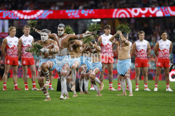 AFL 2025 Round 10 - Sydney v Carlton - A-59478935