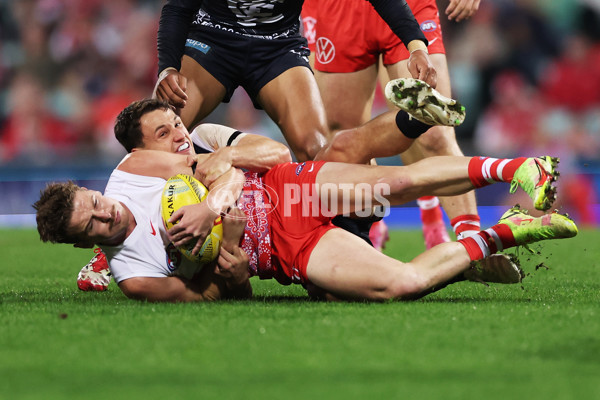 AFL 2025 Round 10 - Sydney v Carlton - A-59481131