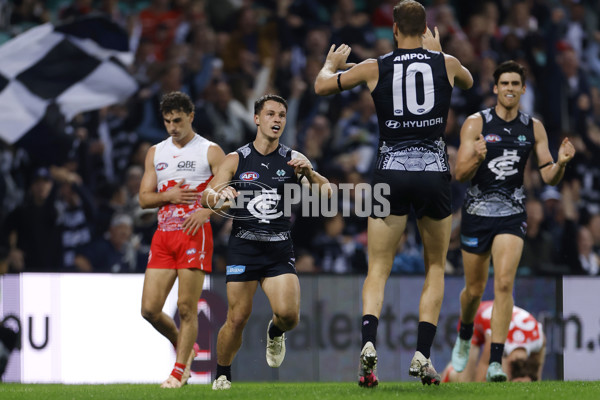 AFL 2025 Round 10 - Sydney v Carlton - A-59481181
