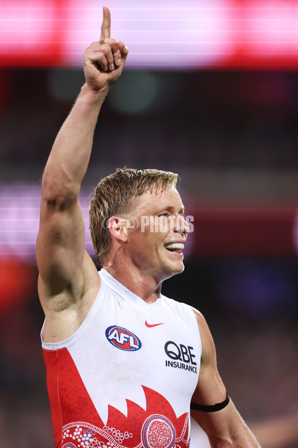 AFL 2025 Round 10 - Sydney v Carlton - A-59481558