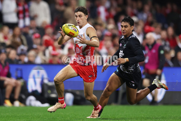 AFL 2025 Round 10 - Sydney v Carlton - A-59481610