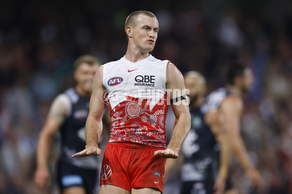 AFL 2025 Round 10 - Sydney v Carlton - A-59484175