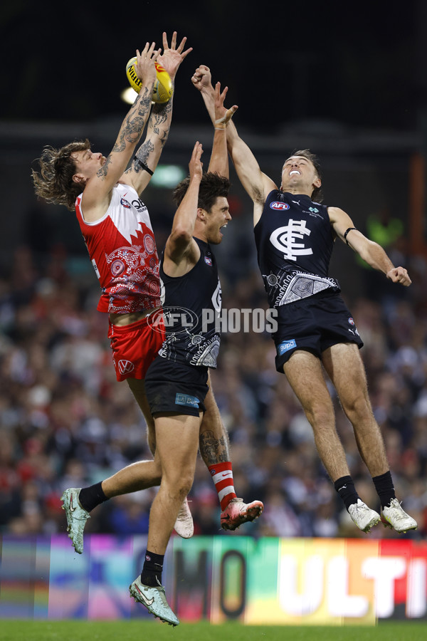 AFL 2025 Round 10 - Sydney v Carlton - A-59484176