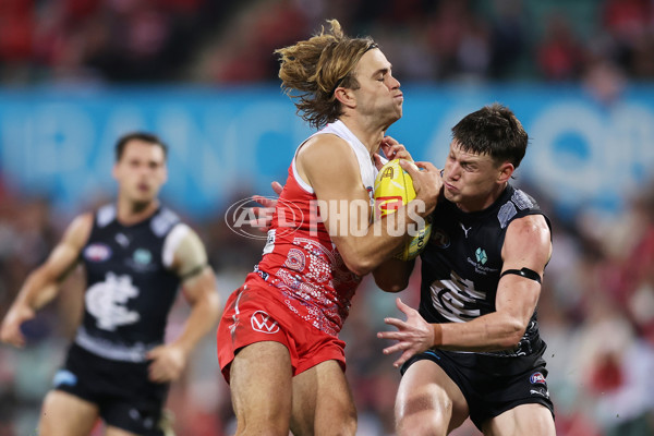 AFL 2025 Round 10 - Sydney v Carlton - A-59484181