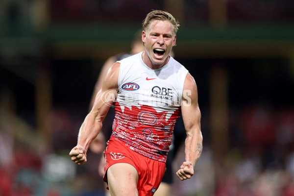 AFL 2025 Round 10 - Sydney v Carlton - A-59484246