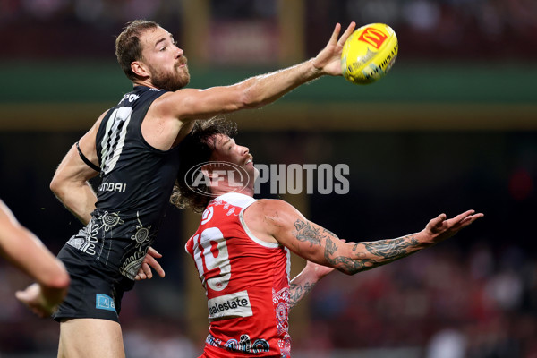 AFL 2025 Round 10 - Sydney v Carlton - A-59484921