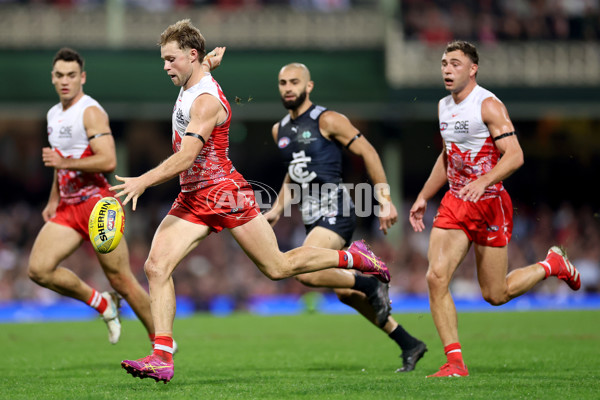 AFL 2025 Round 10 - Sydney v Carlton - A-59484939