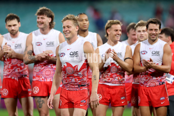 AFL 2025 Round 10 - Sydney v Carlton - A-59487437