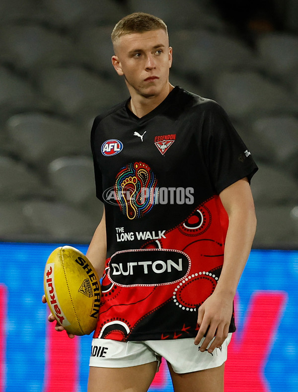 AFL 2025 Round 10 - Western Bulldogs v Essendon - A-59513162