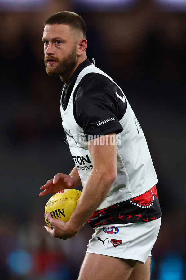 AFL 2025 Round 10 - Western Bulldogs v Essendon - A-59518634