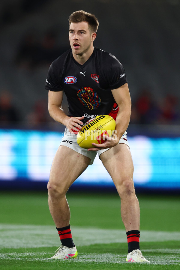 AFL 2025 Round 10 - Western Bulldogs v Essendon - A-59518942