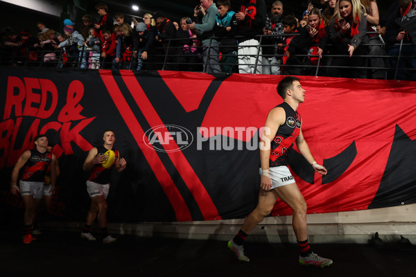 AFL 2025 Round 10 - Western Bulldogs v Essendon - A-59524065