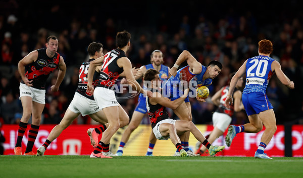 AFL 2025 Round 10 - Western Bulldogs v Essendon - A-59525357
