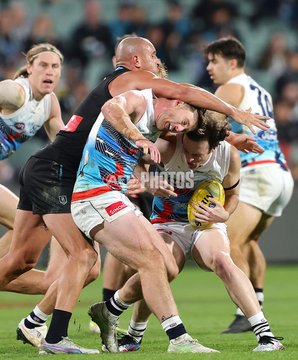 AFL 2025 Round 10 - Yartapuulti v Geelong - A-59526787