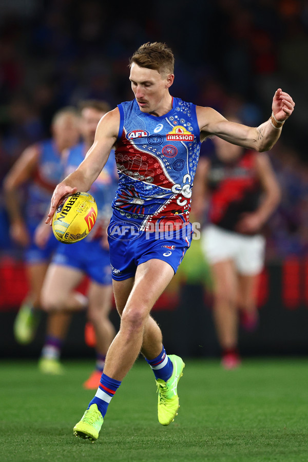 AFL 2025 Round 10 - Western Bulldogs v Essendon - A-59527738