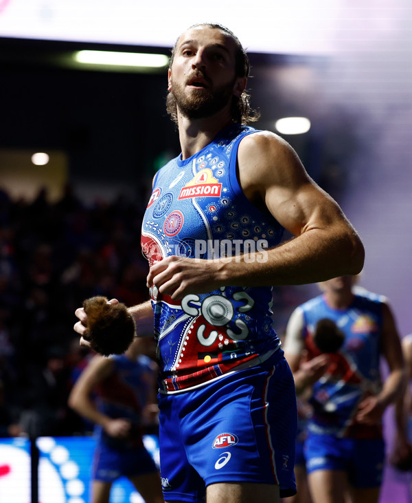 AFL 2025 Round 10 - Western Bulldogs v Essendon - A-59529531
