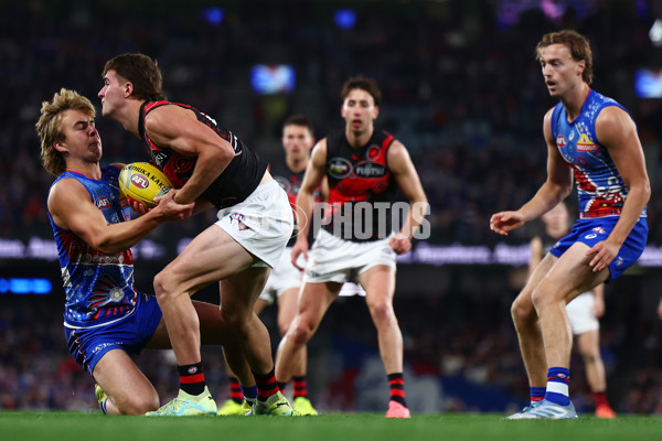 AFL 2025 Round 10 - Western Bulldogs v Essendon - A-59532377
