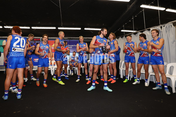AFL 2025 Round 10 - Western Bulldogs v Essendon - A-59532511