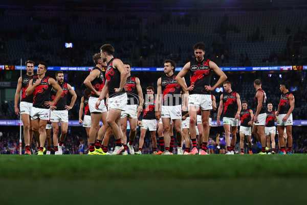 AFL 2025 Round 10 - Western Bulldogs v Essendon - A-59534861