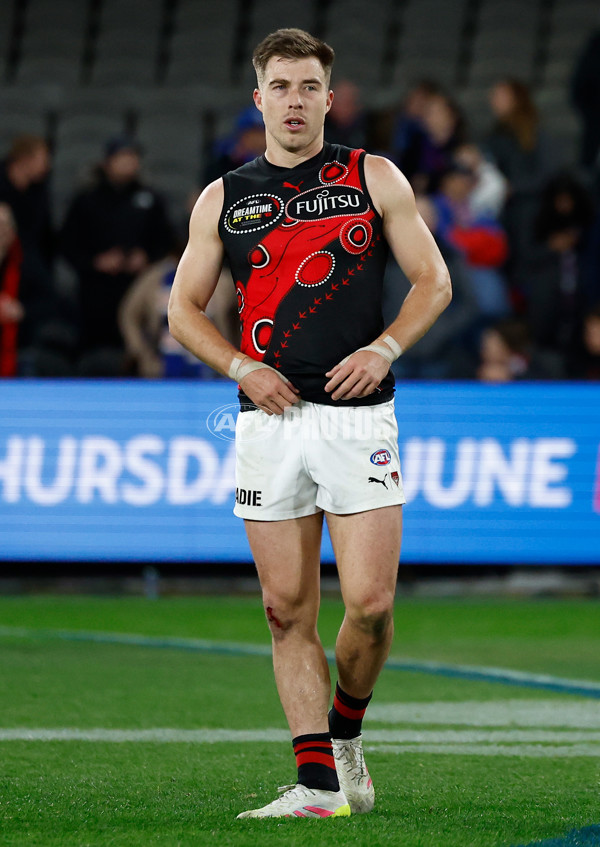 AFL 2025 Round 10 - Western Bulldogs v Essendon - A-59534927
