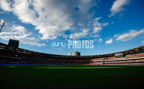 AFL 2025 Round 10 - Brisbane v Narrm - A-59550010