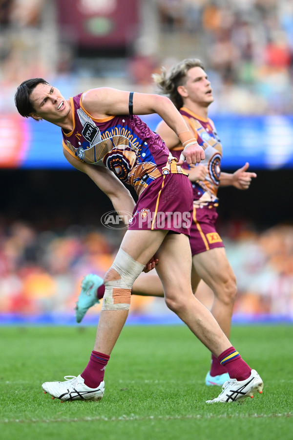 AFL 2025 Round 10 - Brisbane v Narrm - A-59551997