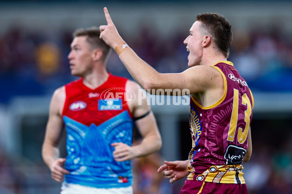 AFL 2025 Round 10 - Brisbane v Narrm - A-59554713
