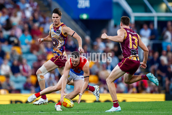 AFL 2025 Round 10 - Brisbane v Narrm - A-59557655