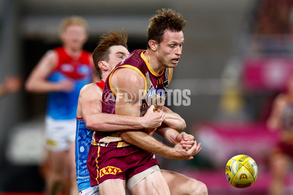 AFL 2025 Round 10 - Brisbane v Narrm - A-59559838