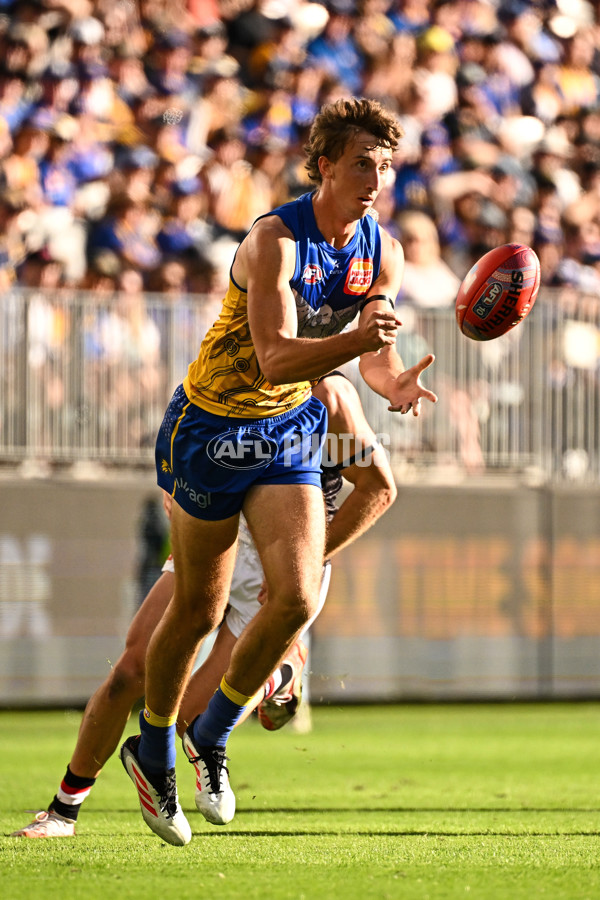 AFL 2025 Round 10 - Waalitj Marawar v Euro-Yroke - A-59559887