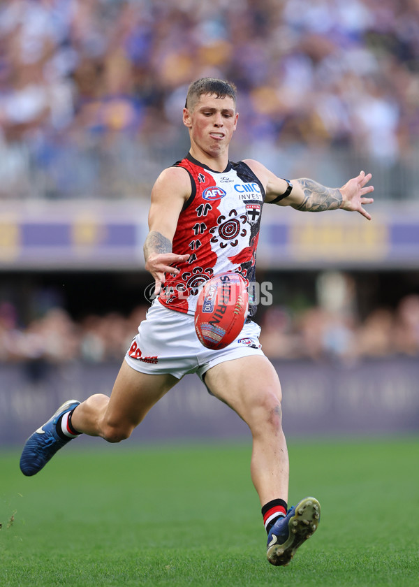 AFL 2025 Round 10 - Waalitj Marawar v Euro-Yroke - A-59562553