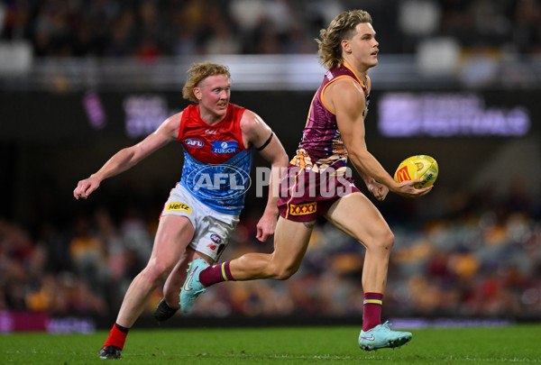 AFL 2025 Round 10 - Brisbane v Narrm - A-59571965