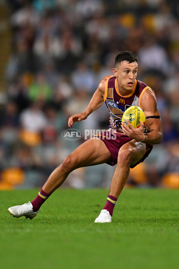 AFL 2025 Round 10 - Brisbane v Narrm - A-59571972