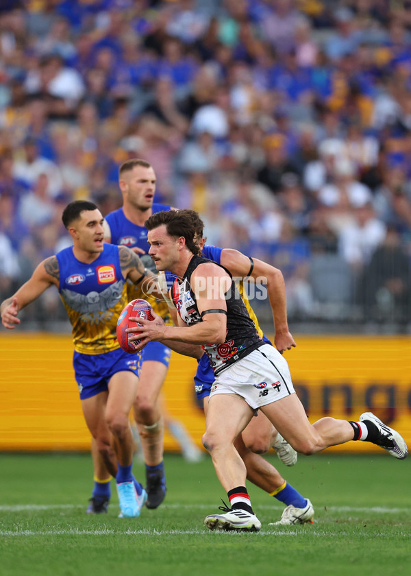 AFL 2025 Round 10 - Waalitj Marawar v Euro-Yroke - A-59572274