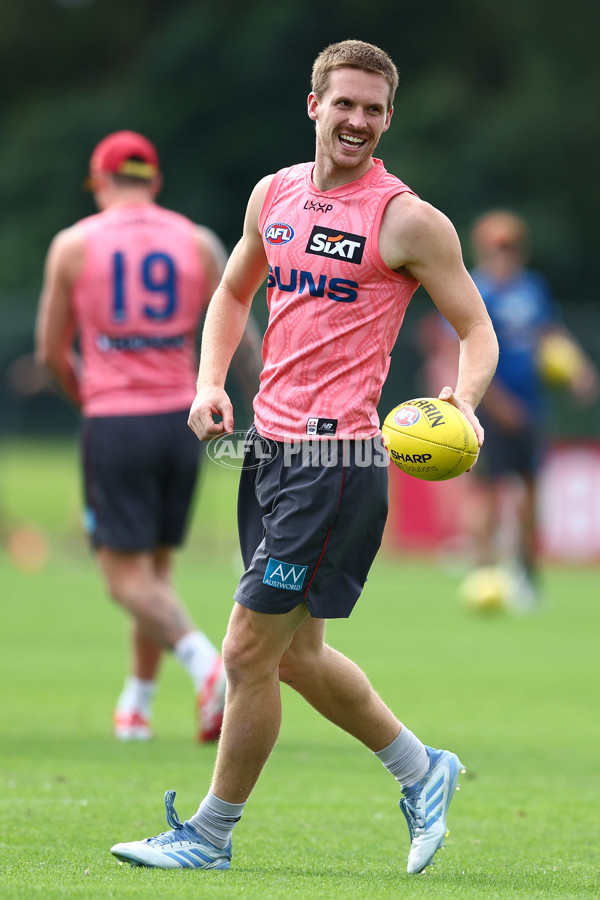 AFL 2025 Training - Gold Coast 190525 - A-59579210