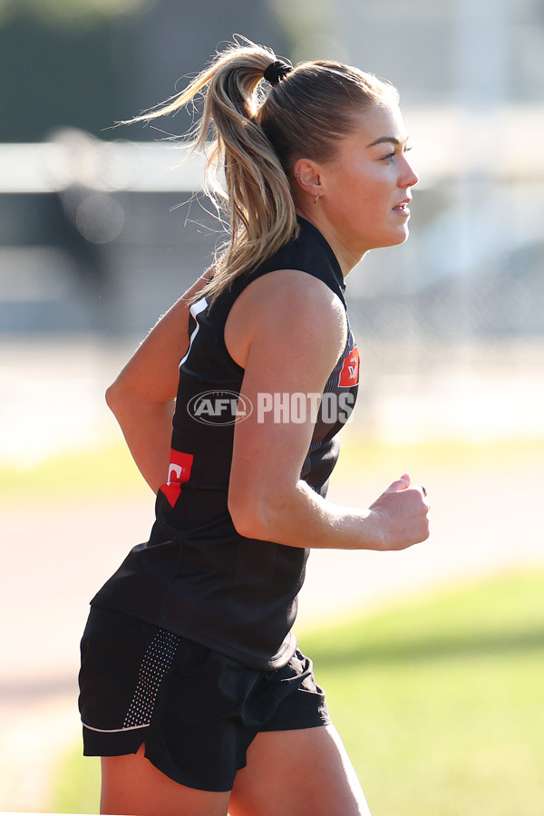 AFLW 2025 Training - Collingwood 210525 - A-59593566