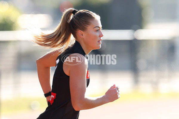 AFLW 2025 Training - Collingwood 210525 - A-59593577