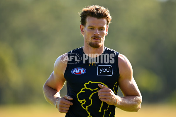 AFL 2025 Training - Brisbane 220525 - A-59596031